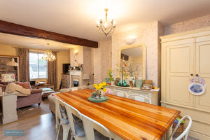 Dining room- click for photo gallery
